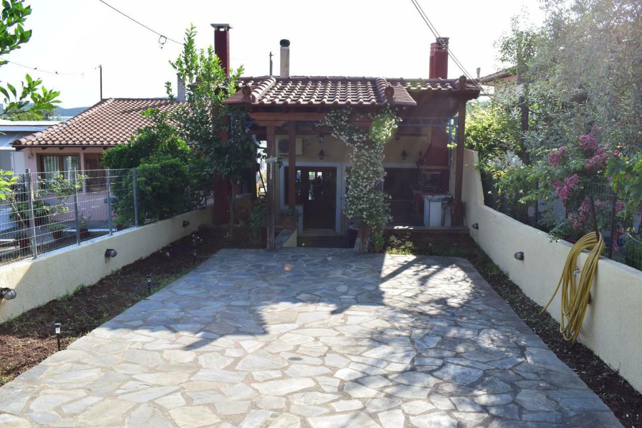 Dimitris Constantinou Villa Sourpi Buitenkant foto