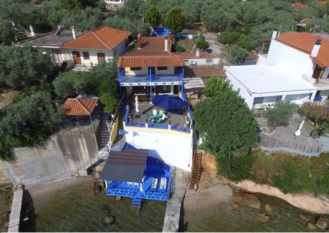 Dimitris Constantinou Villa Sourpi Buitenkant foto